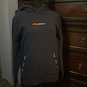 Hollister Men’s Small Navy Logo sweatshirt VGUC.